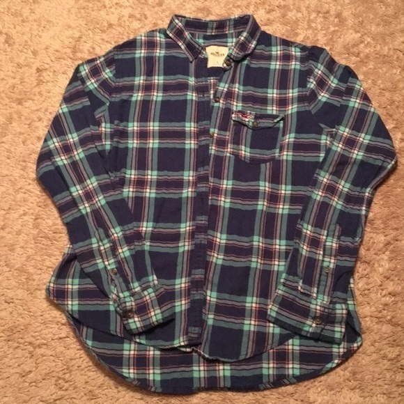 Hollister Tops - 🔥4/$20 HOLLISTER Womens Button Down Flannel shirt - size SM